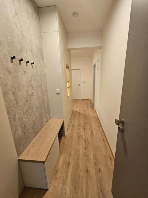 Byt K21 Na Perstyne Liberec Bagian luar foto